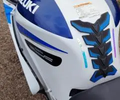 REZERVOR / suzuki / gsxr / 600 / 750 / SRAD - 4