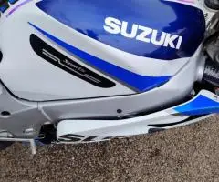 REZERVOR / suzuki / gsxr / 600 / 750 / SRAD - 5