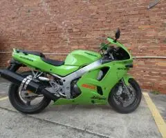 PIESE kawasaki zx 6 r