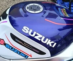 REZERVOR / suzuki / gsxr / 600 / 750 / SRAD