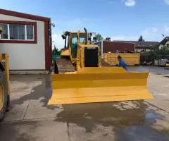 Închiriere Buldozer Caterpillar D6N - 2