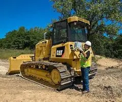 Închiriere Buldozer Caterpillar D6N - 3