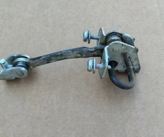 Opritor portiera dreapta spate Opel Zafira A ( 1998-2005 )