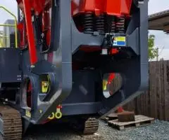 Închiriez Concasor Mobil 50T - 3