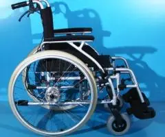 Scaun cu rotile Drive - latime sezut 45 cm - 4