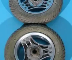 Roata originala cu cauciuc plin pentru carucior electric - 3.00-8 - 2