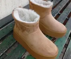 Bershka ghete iarna imblanite masura 37 culoare Camel - 2