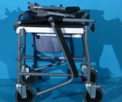 Scaun cu rotile si wc - 8