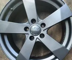 Jante aliaj 17 zoll marca Dezent, gama Volvo, cu senzori de presiune montati. - 4