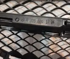 Grila radiator originala Mercedes Benz C - Class W205/S205/C205 - 3