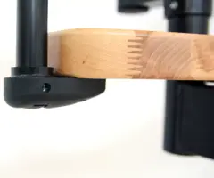 Scara interioara Lumia - lemn fag + otel, spatiu redus