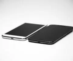 Telefoane Mobile Smartphone Vânzări iPhone Samsung și Huawei