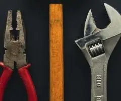 Unelte și Scule Profesionale Feronerie și Echipamente Lucru