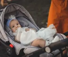 Cărucioare Copii Scaune Auto și Sisteme de Purtare Bebe