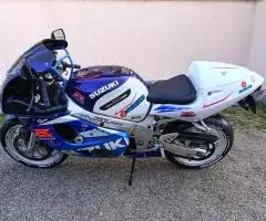 SUZUKI GSXR 600 ! ca NOU - 2