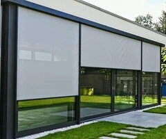 Tamplarie Aluminiu Alumil si tamplarie PVC Salamander cu accesorii - 3