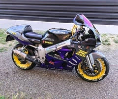 SUZUKI GSXR 600 ! stare FOARTE BUNA - 4