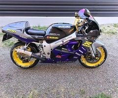 SUZUKI GSXR 600 ! stare FOARTE BUNA - 8