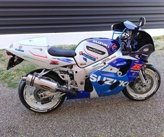SUZUKI GSXR 600 ! ca NOU - 3