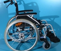 Scaun cu rotile din aluminiu  Drive - latime sezut 42 cm - 4