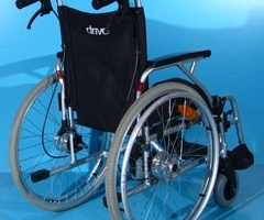 Scaun cu rotile din aluminiu  Drive - latime sezut 42 cm - 5