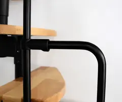 Scara interioara Scala - design compact, trepte curbate fag