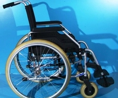 Scaun cu rotile  Meyra - latime sezut 46 cm - 4