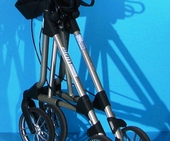 Cadru de mers din aluminiu cu roti - Russka - 8