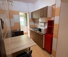Inchiriez garsoniera 32mp, zona Stefan cel Mare, 400euro - 3