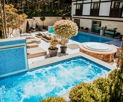Cauti hoteluri și apartamente premium cu piscină și SPA? - 2