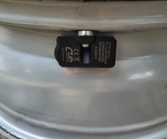 Jante aliaj 17 zoll marca Dezent, gama Opel Astra J Chevrolet Captiva, etc. - 5
