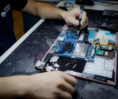 Reparatii electronice Obor - Service laptop, calculatoare, console, GSM