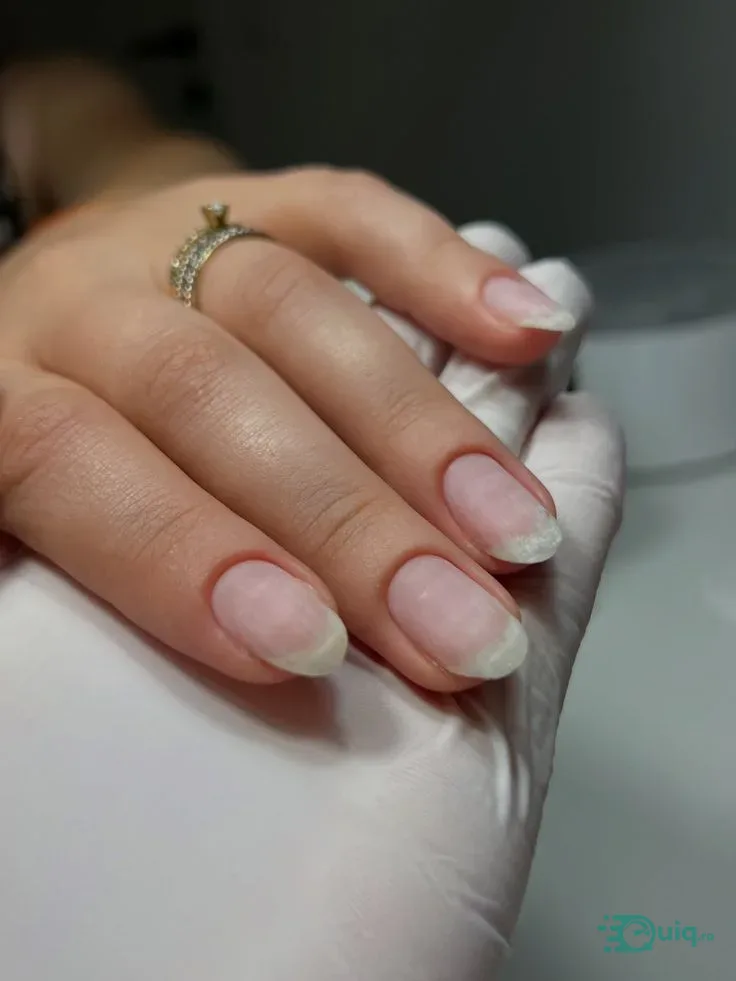 Întreținere unghii cu gel – de la 140 lei, Râmnicu Vâlcea — fotografia 1