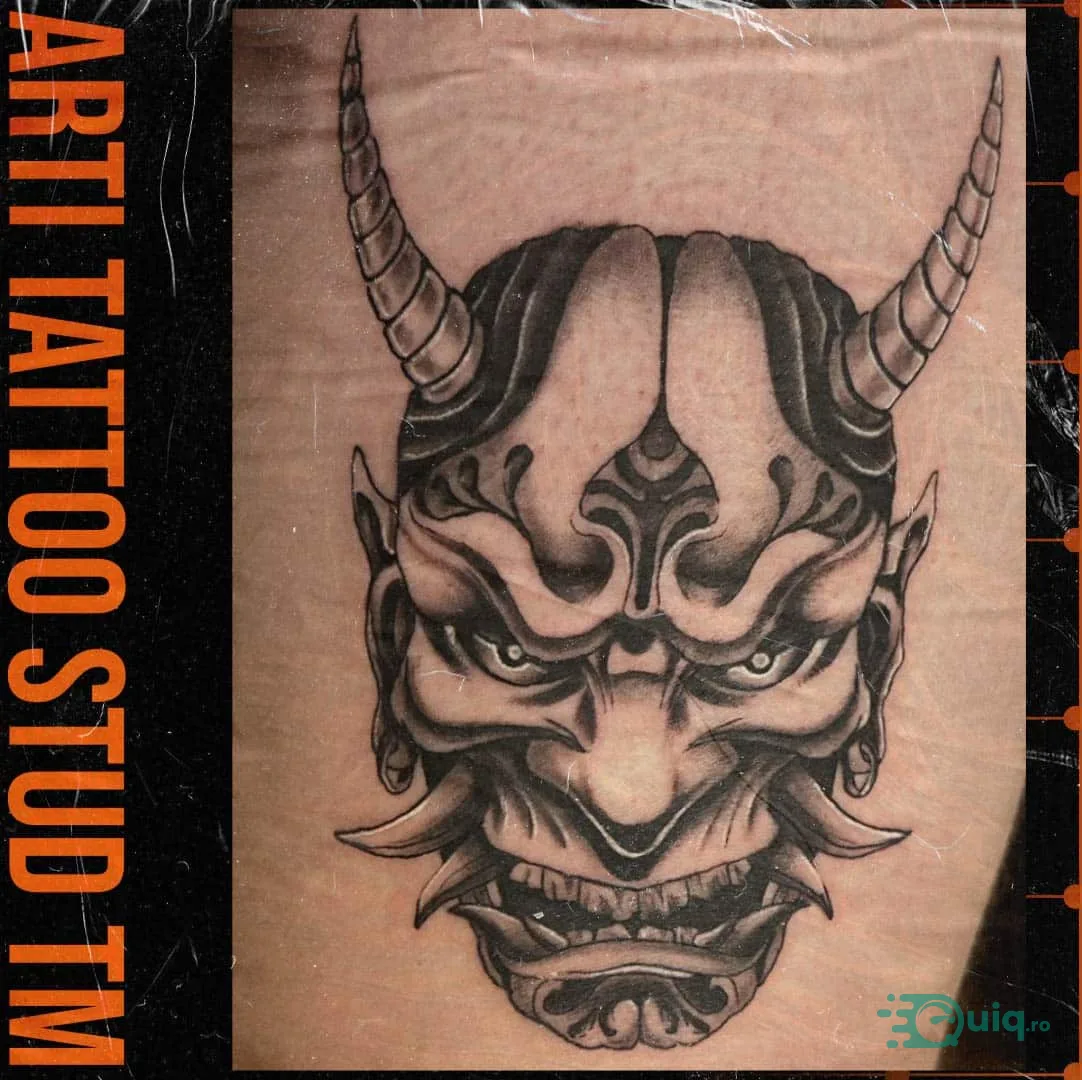 Tatuaj geometric, Timișoara — simetrie și linii precise — fotografia 3