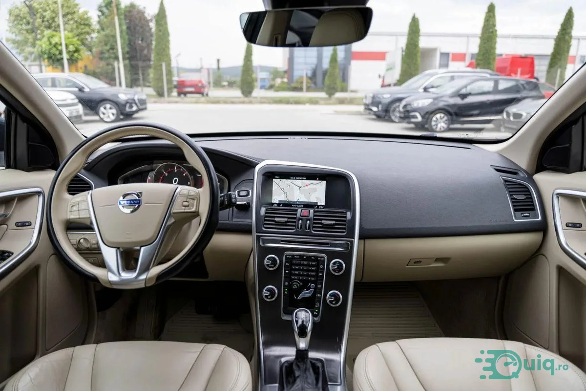 Volvo XC 60, 2015, 120.230 km — fotografia 6
