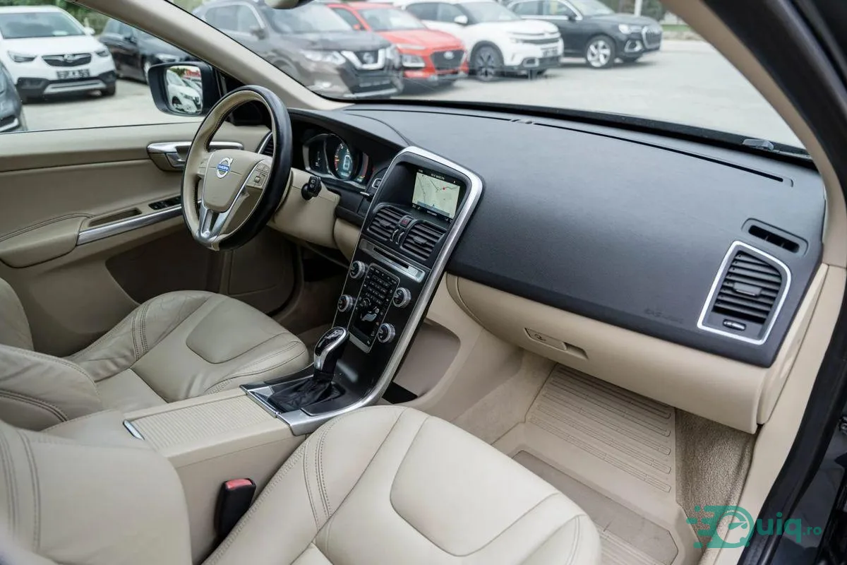 Volvo XC 60, 2015, 120.230 km — fotografia 7