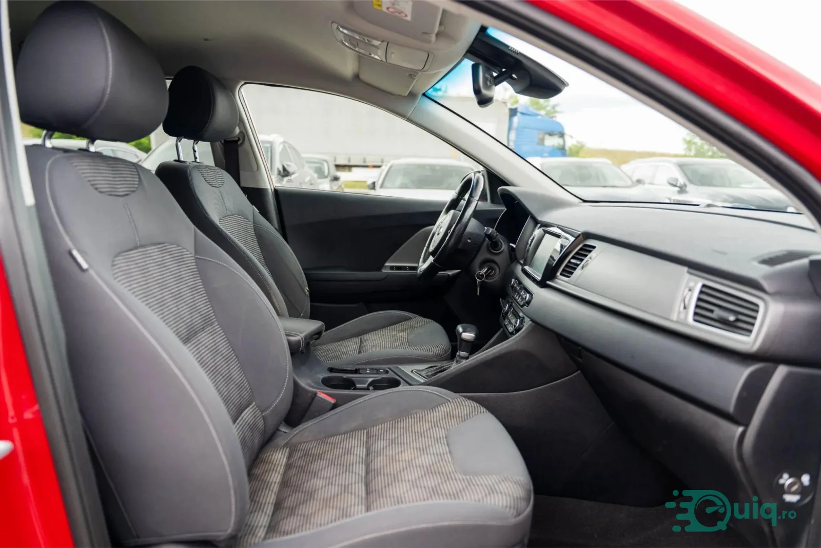 Kia Niro, 2017, 282.970 km — fotografia 14