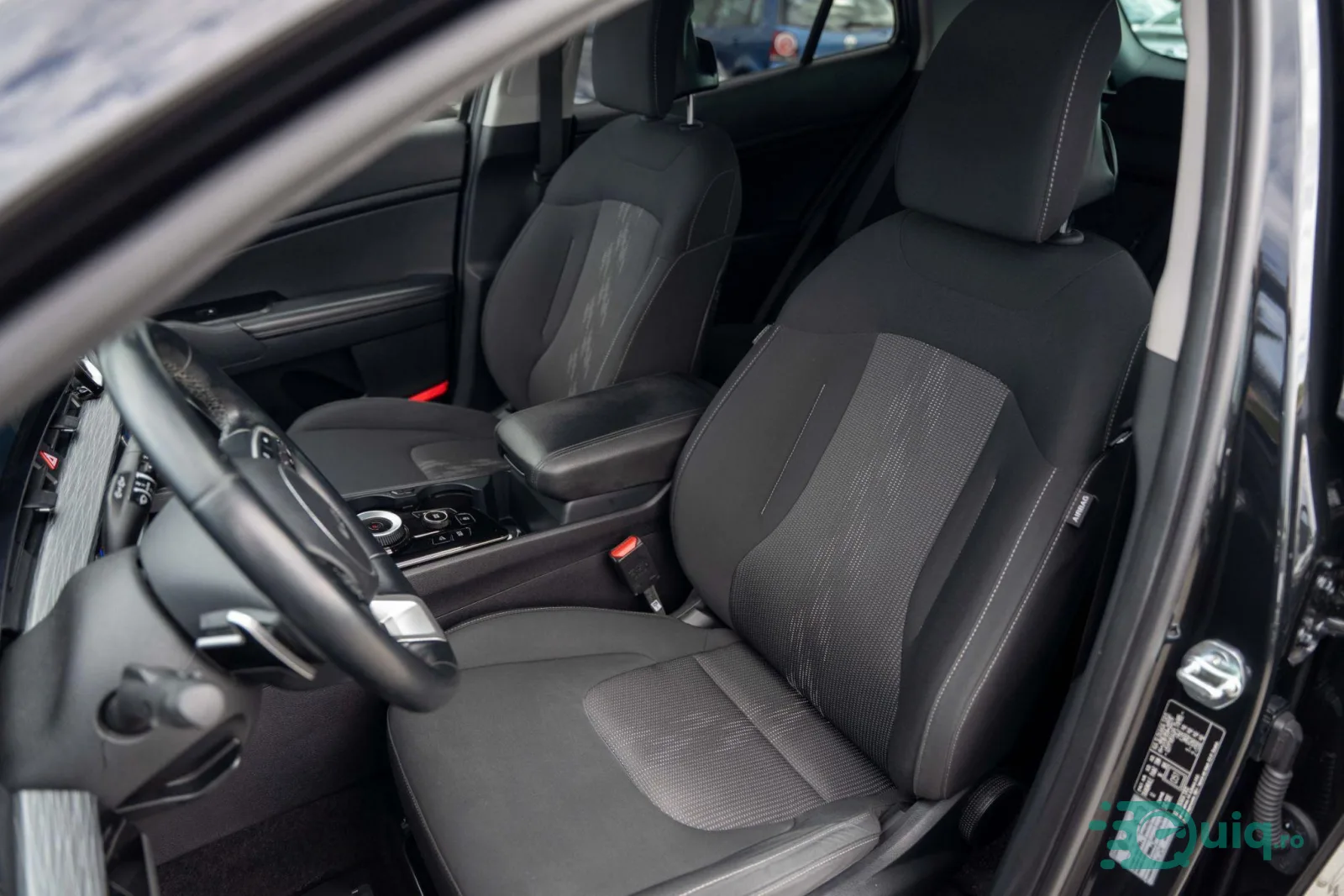 Kia Sportage, 2023, 177.556 km — fotografia 13