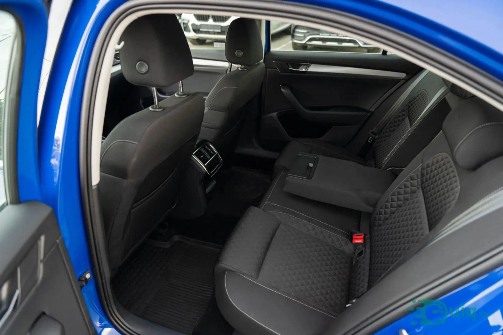 Skoda Superb, 2022, 53.461 km — fotografia 16