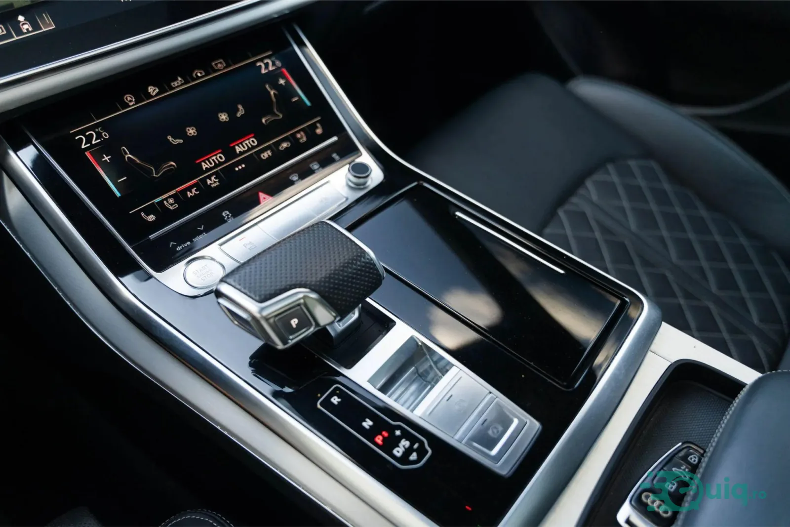 Audi Q8, 2020, 171.084 km — fotografia 8