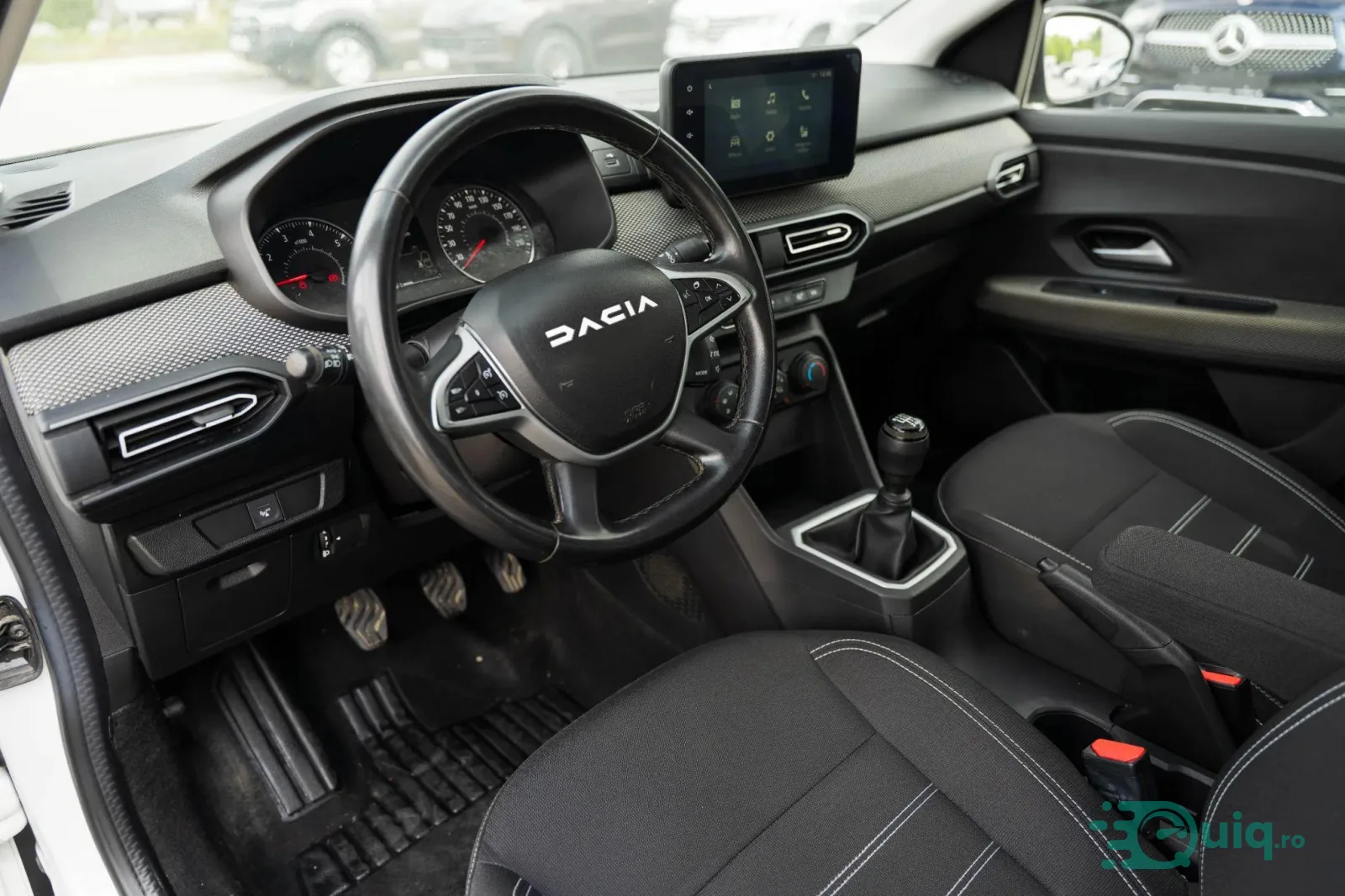 Dacia Logan, 2023, 196.940 km — fotografia 5