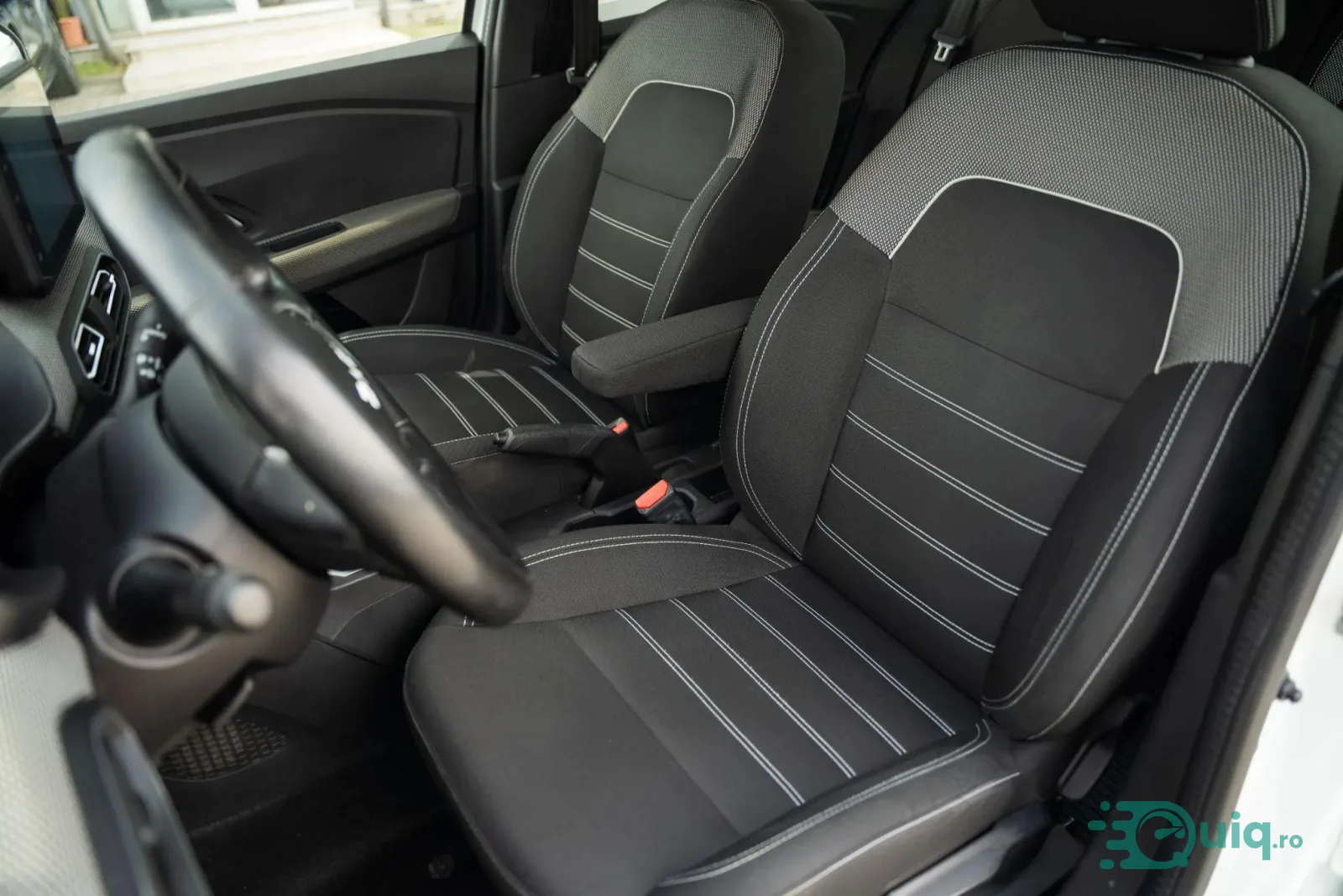 Dacia Logan, 2023, 196.940 km — fotografia 12