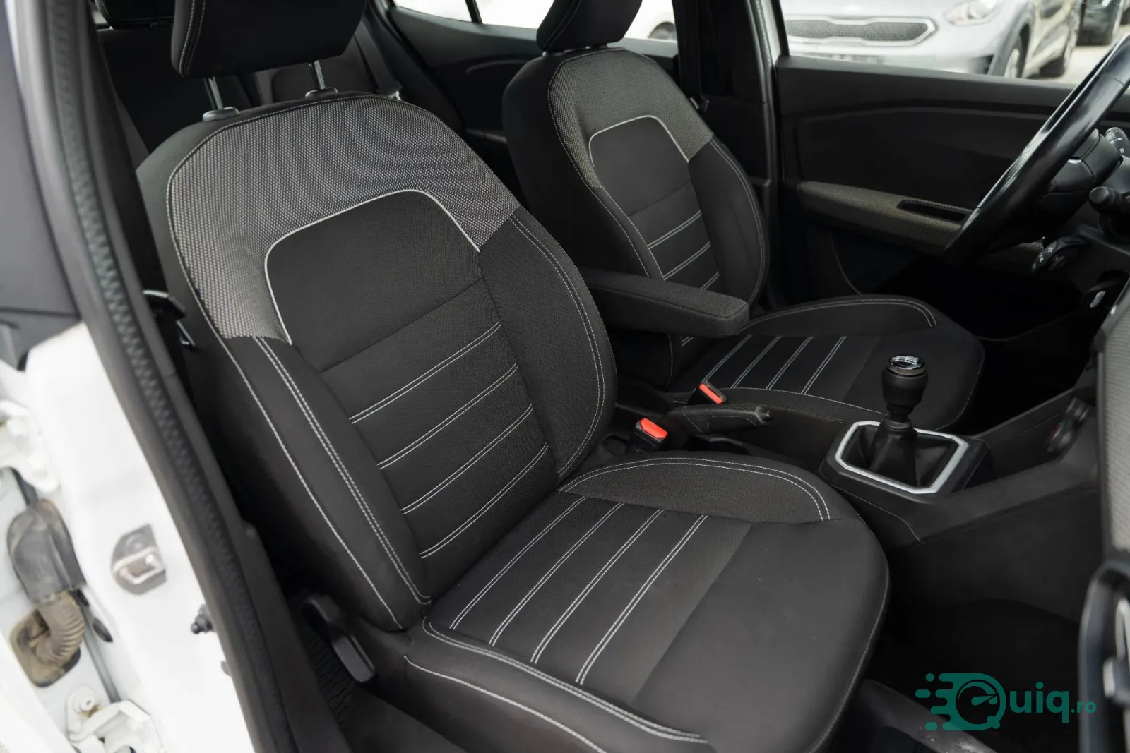 Dacia Logan, 2023, 196.940 km — fotografia 15