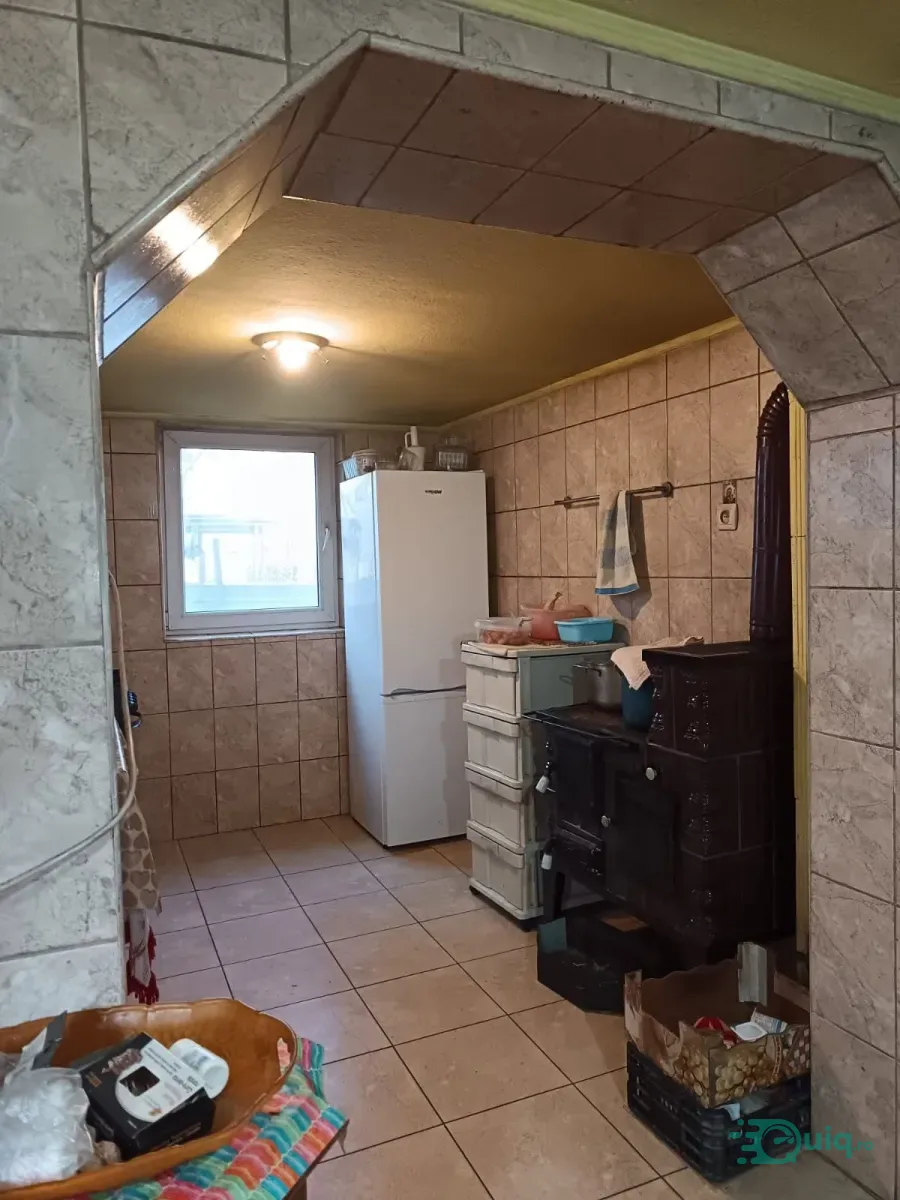 Casă locuibilă cu teren generos 1.007 mp – Str. Arhanghel, Rm. Vâlcea — fotografia 3