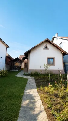 Casă modernă 4 camere, Seaca – Călimănești, Centrală Gaz, 500 mp Teren