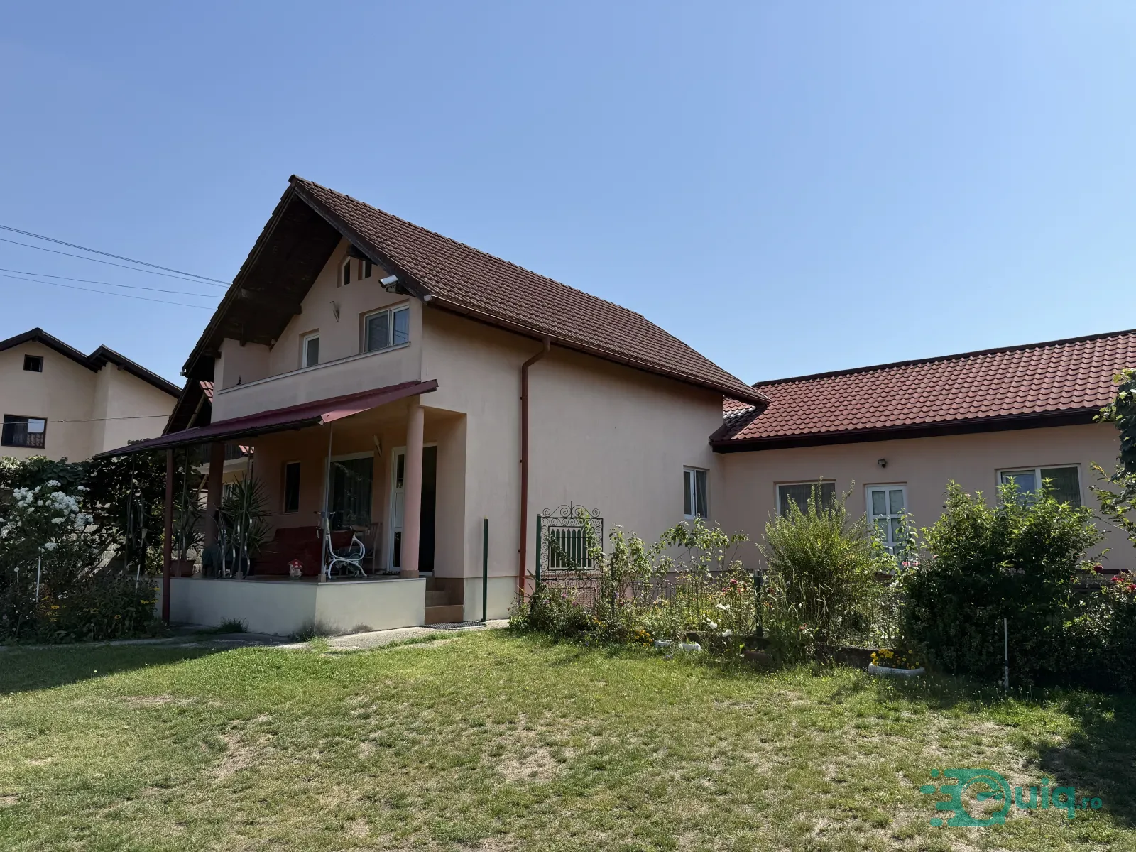 Casa de Vanzare | Golesti | 8 km de Ramnicu Valcea | 5600 mp teren — fotografia 1