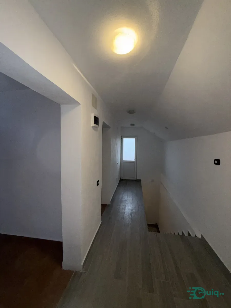 Casa de Vanzare | Golesti | 8 km de Ramnicu Valcea | 5600 mp teren — fotografia 11
