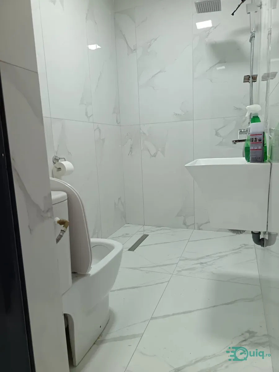 Casa deosebită ultracentrală de vânzare în Râmnicu Vâlcea — fotografia 2
