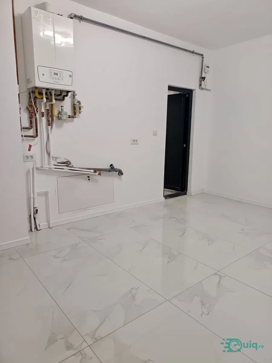 Casa deosebită ultracentrală de vânzare în Râmnicu Vâlcea — fotografia 8