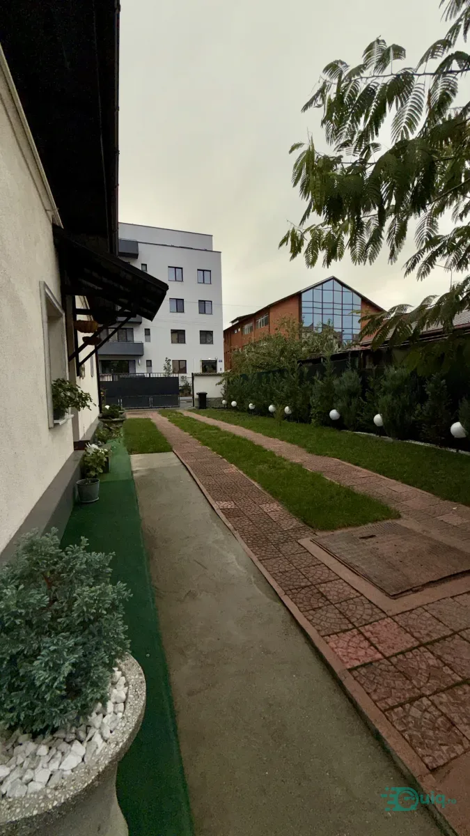 Casă complet renovată de vânzare pe Strada Ferdinand, Râmnicu Vâlcea — fotografia 3